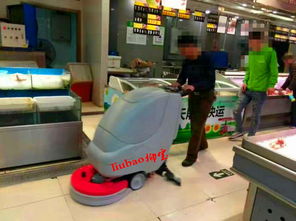 柳宝手推电瓶式洗地机 商用清洁的高效解决方案